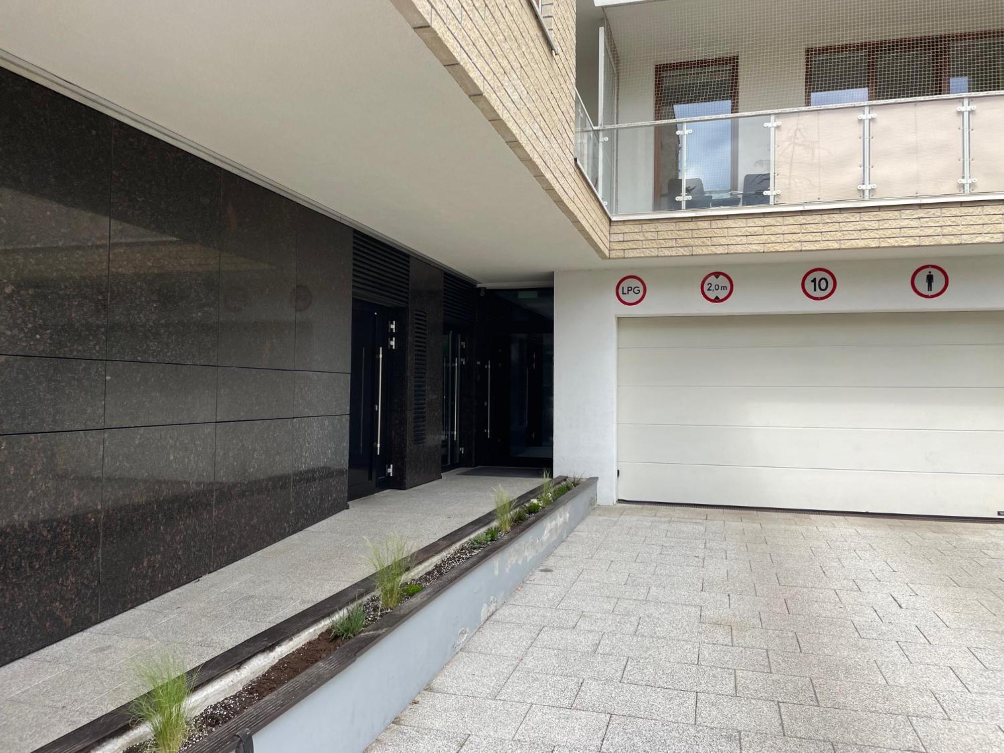 Apartament Elegant Kiprow ワルシャワ エクステリア 写真